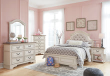 Load image into Gallery viewer, Realyn Chipped White Upholstered Panel Youth Bedroom Set

74384