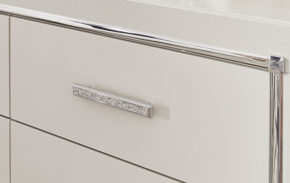 Zyniden Silver Panel LED Bedroom Set