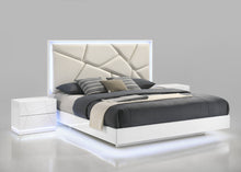 Load image into Gallery viewer, Lana White LED Bedroom Set B85