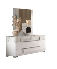 Load image into Gallery viewer, Sunset II Collection Italian Bedroom Set