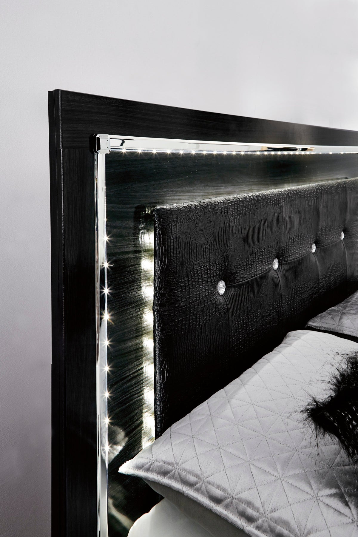 Kaydell Black LED Panel Bedroom Set B1420