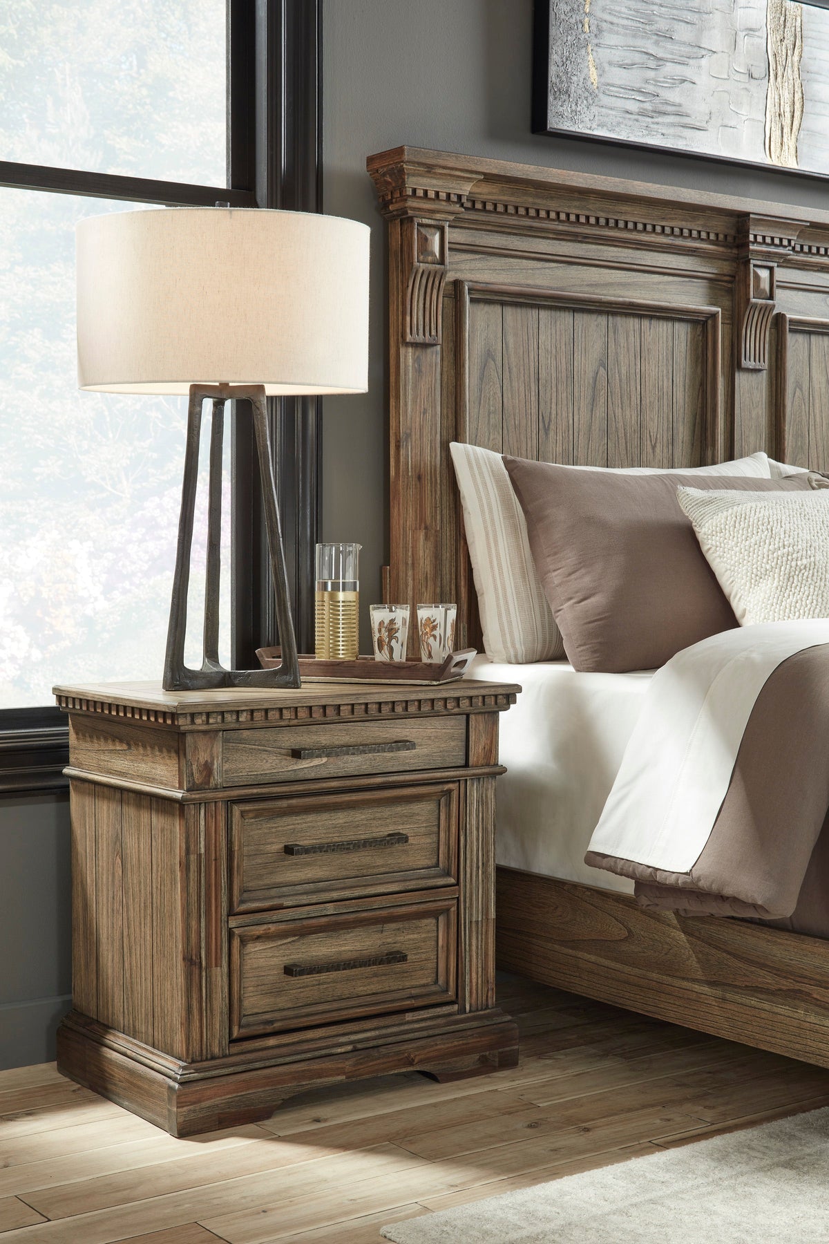 Markenburg Brown Panel Bedroom Set B77056