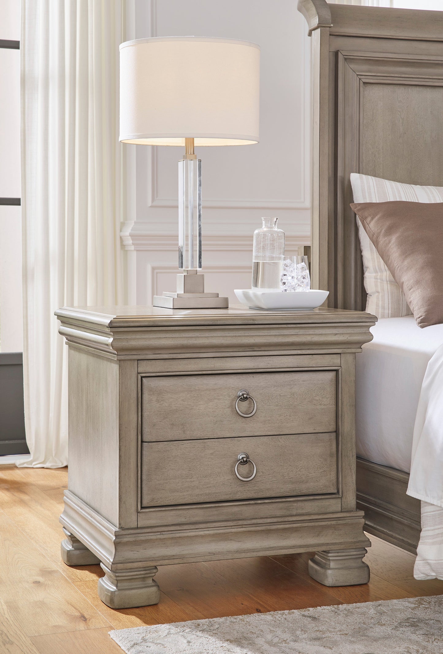 Lexorne Gray Sleigh Bedroom Set B924