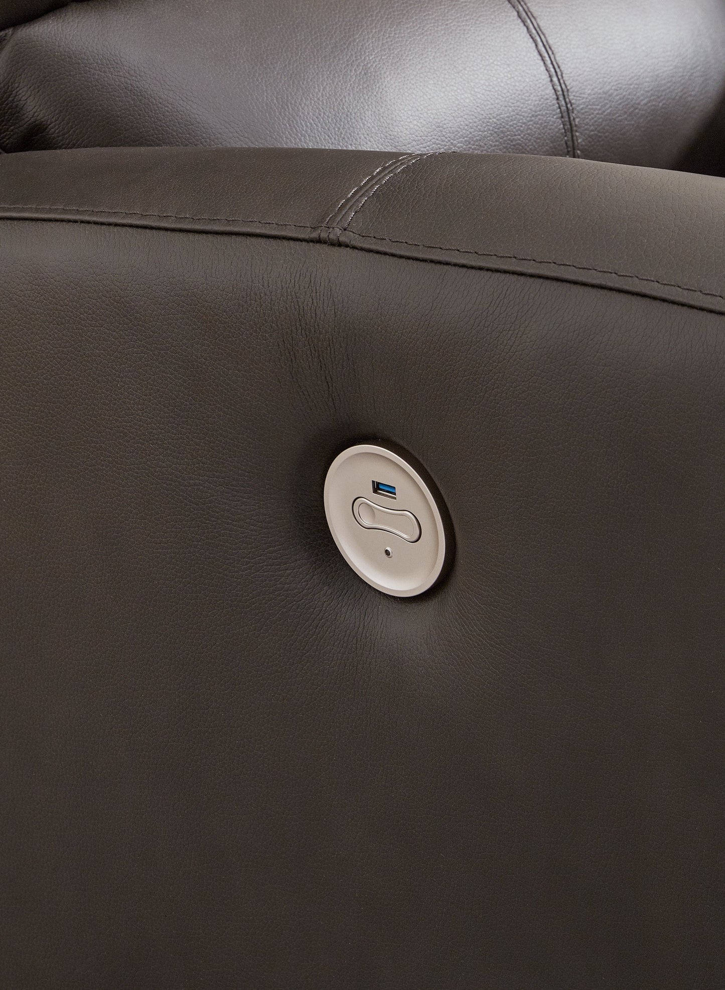 Boxmere Storm Power Reclining Sofa and Loveseat U13100