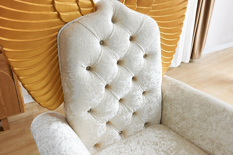 Lucifur 64" Tall White Chair A-CH01