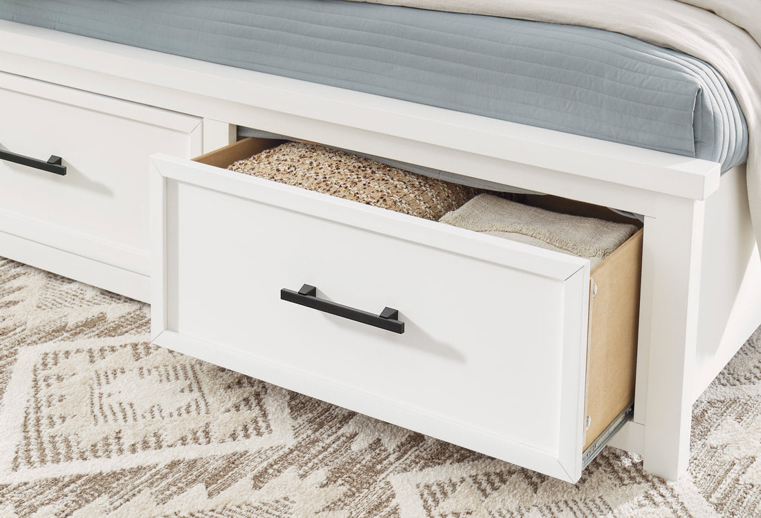 Ashbryn White/Natural Storage Platform Bedroom Set B844