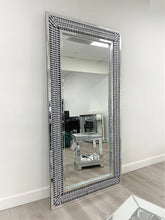 Load image into Gallery viewer, A6 Glass/Mirror LED Floor Mirror