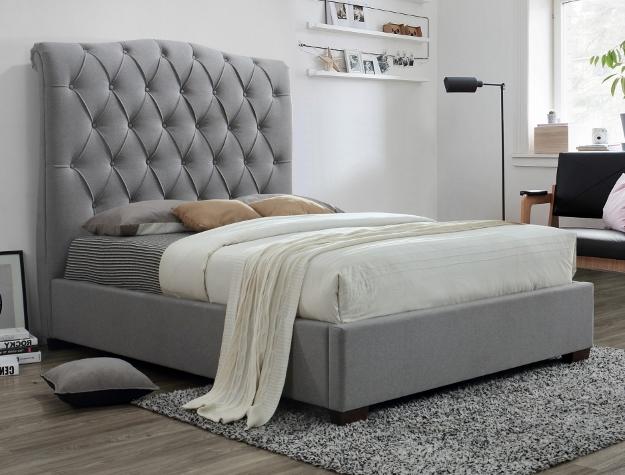 Janice Upholstered King Bed | 5101 - Harwin Furniture