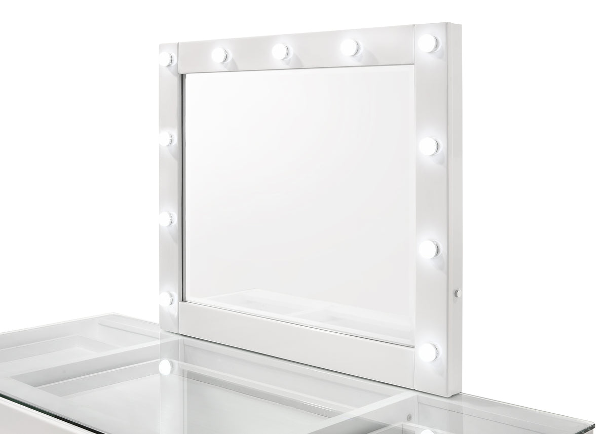 Avery White Makeup Vanity Set with Lighted Mirror

B4850