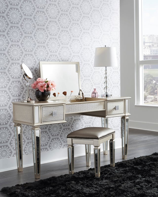Lonnix Silver Finish Vanity with Stool
B410-122