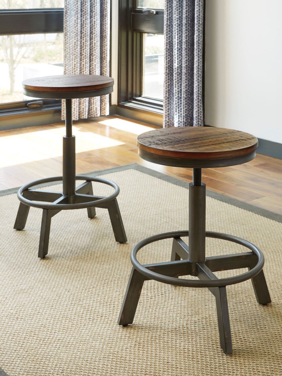 Torjin Brown/Gray 4pc Counter Height Set
D440-52