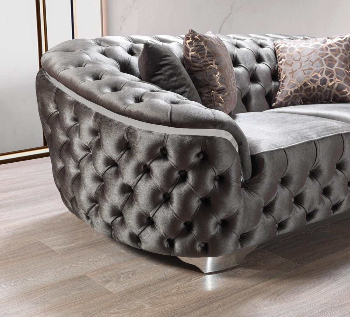 Lupino Gray Velvet Living Room Set