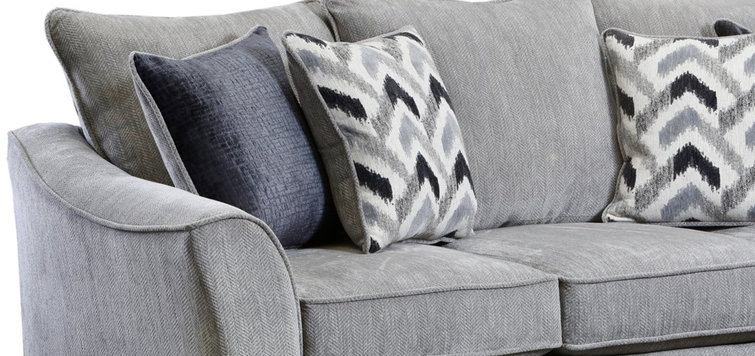 3850 Grey Chenille Sofa and Loveseat