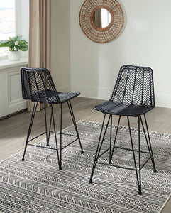 Angentree Black Counter Height Barstool, Set of 2 D434