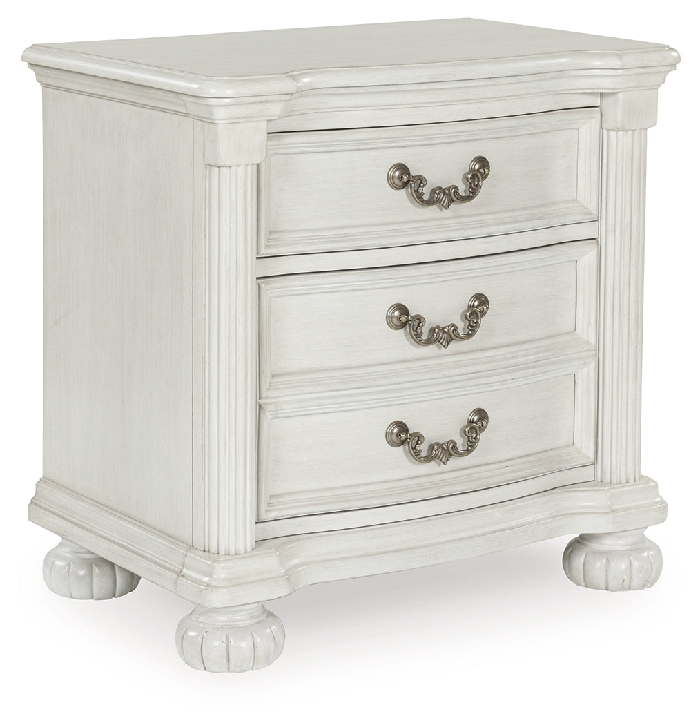 Montelaine Antique White Upholstered Panel Bedroom Set B795