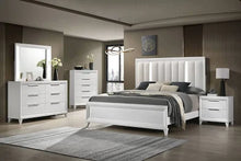 Load image into Gallery viewer, Cressida White LED Panel Bedroom Set B7300
