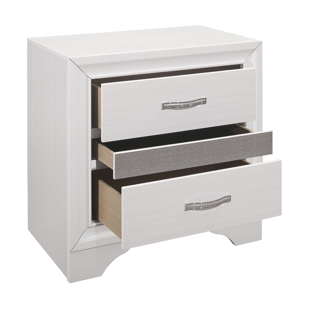 Luster White Storage Platform Bedroom Set

1505