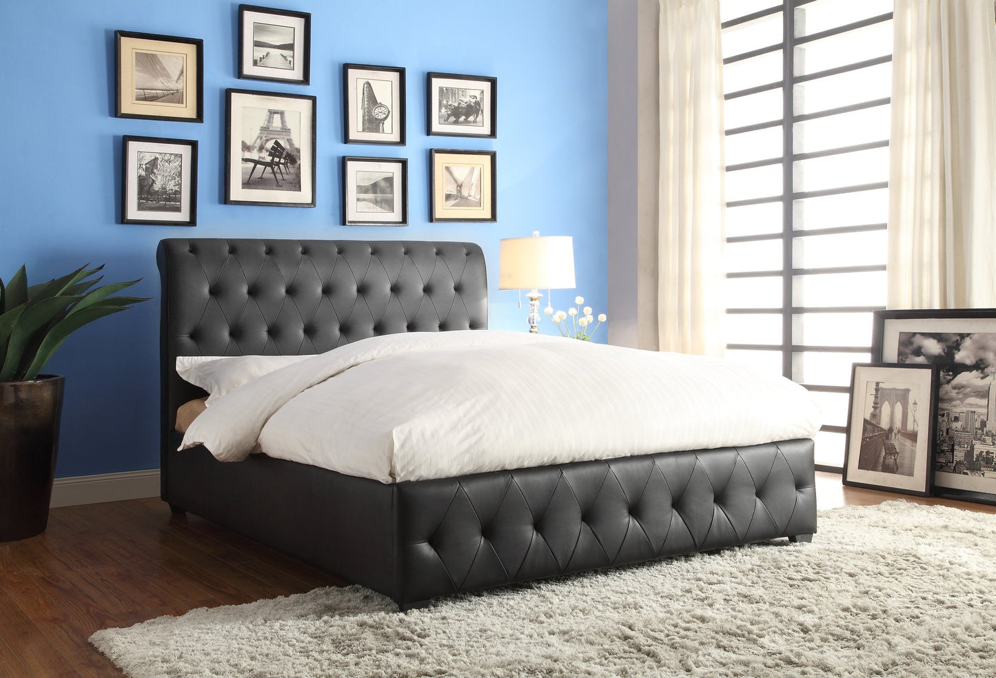 Baldwyn Black Bi-Cast Vinyl Tufted Full Sleigh Bed | 5789